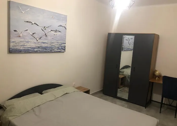 Zarohome Apartament *